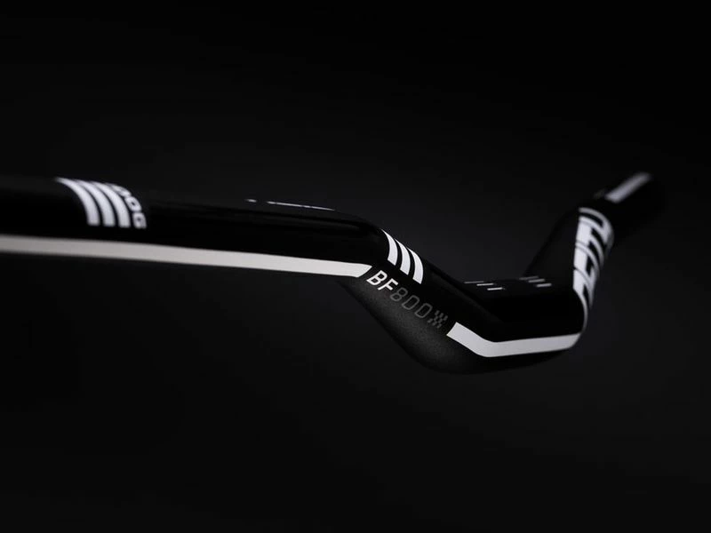 Deity Cintre BF800 Brendog Rouge 2021 – Image 2