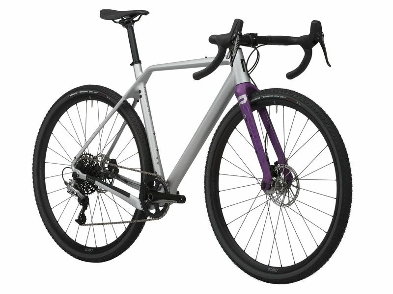 Rondo Vélo Gravel RUUT CF2 - Argent 2022